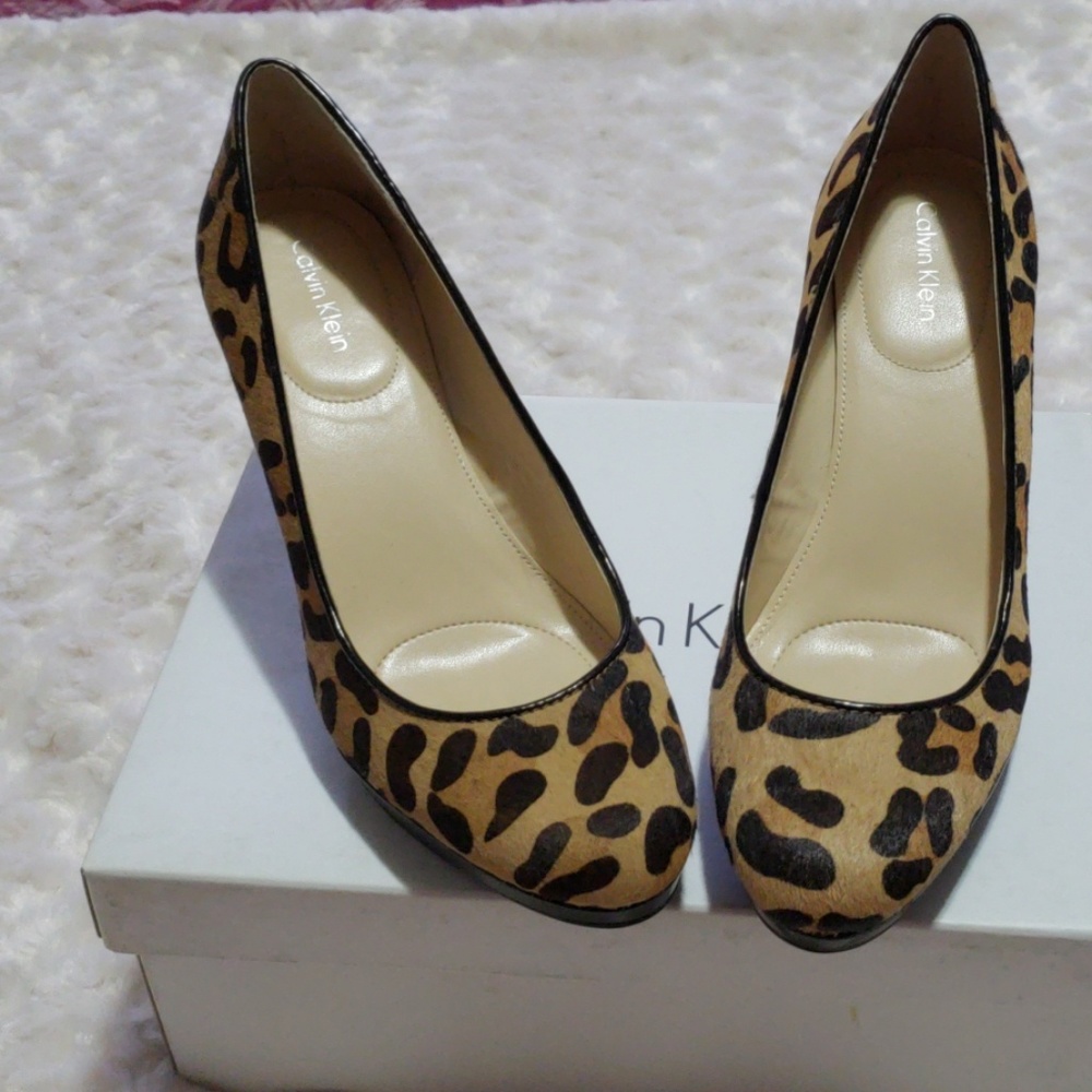 Calvin Klein shoes.  Size 7M.  New.